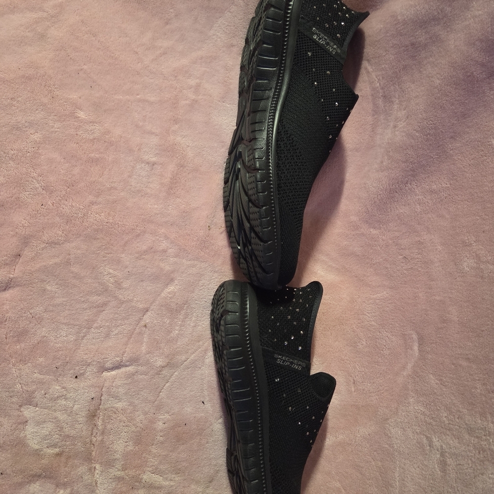 Skechers Black Slip-On Sneakers for Women  Rhinestone Detail - Picture 4 of 5